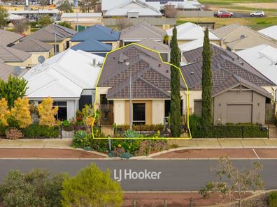 26 Arrowsmith Drive, Dalyellup WA 6230