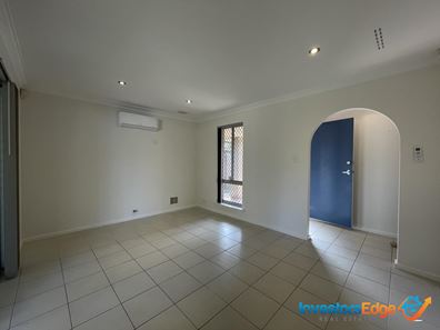 9 Bunderra Close, Karawara WA 6152