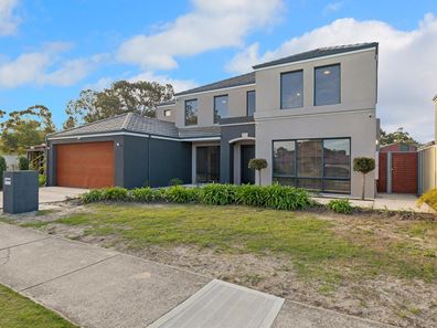 33 Kardan Circuit, Karawara WA 6152