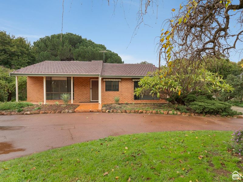 112 Astley Street, Gosnells WA 6110