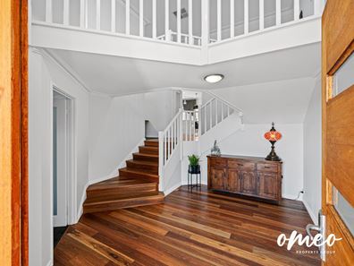 14 Challenger Rise, Coogee WA 6166