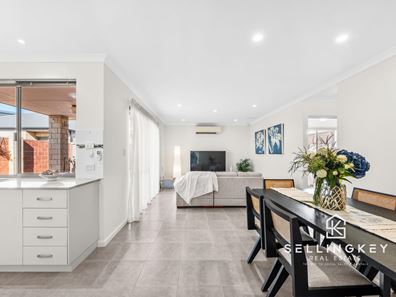 1/201 Boardman Road, Canning Vale WA 6155