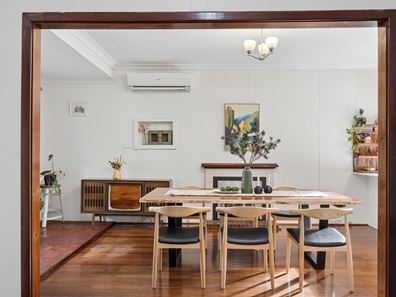 32 Redmond Road, Hamilton Hill WA 6163