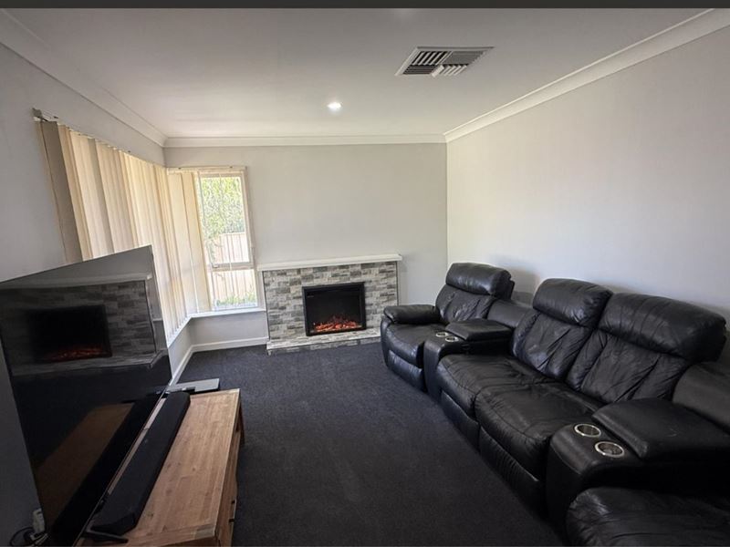 22 Connaught Street, Forrestfield WA 6058