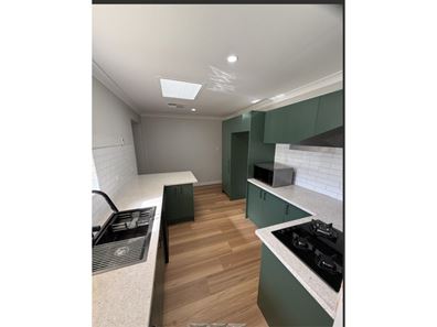 22 Connaught Street, Forrestfield WA 6058