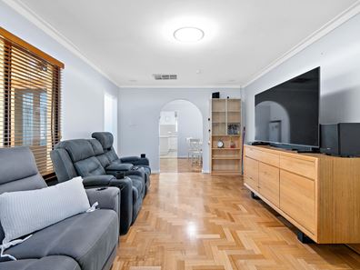 33 Abercairn Way, Parkwood WA 6147