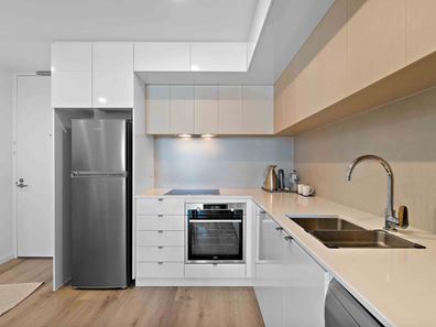 708/60 Riversdale Road, Rivervale WA 6103