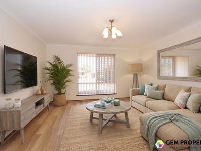 15/11 Louise Street, Rockingham WA 6168
