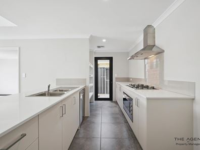 22 Hester Road, Wellard WA 6170