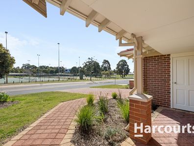 135 Woodvale Drive, Woodvale WA 6026