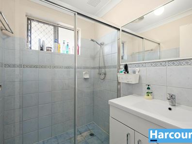 18 Fagence Way, Thornlie WA 6108