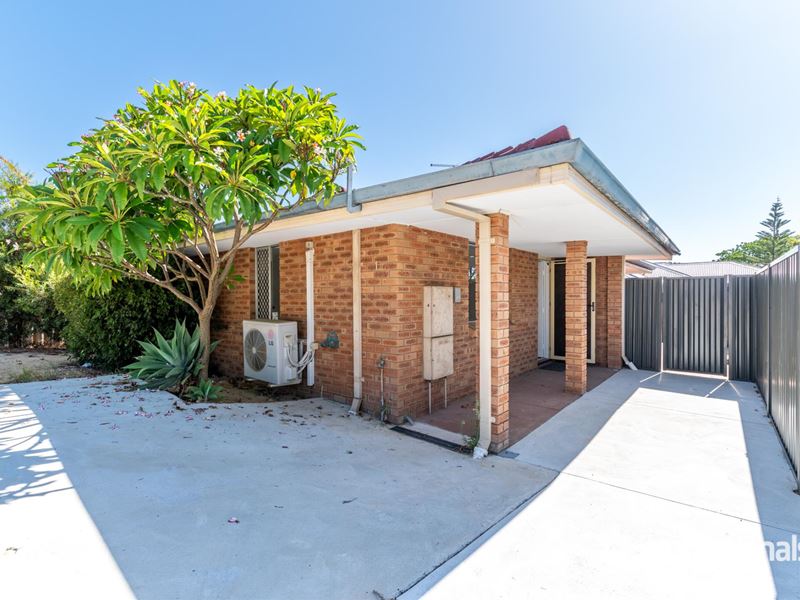 19 Girrawheen Avenue, Girrawheen WA 6064