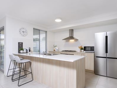 55A Kooyong Road, Rivervale WA 6103
