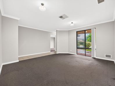 11 Liechardt Loop, Rockingham WA 6168