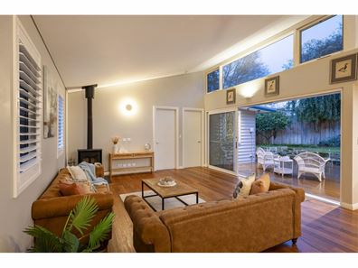 7 Norfolk Street, Dunsborough WA 6281