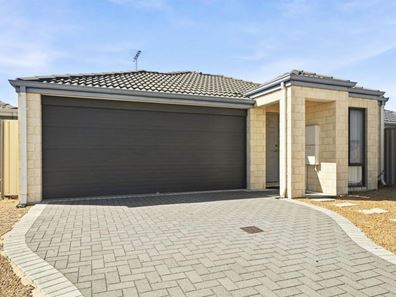28 Panozza Circle, Maddington WA 6109