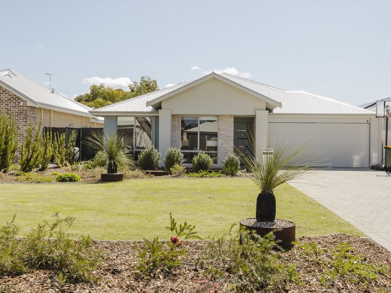 63 Winston Crescent, Viveash WA 6056