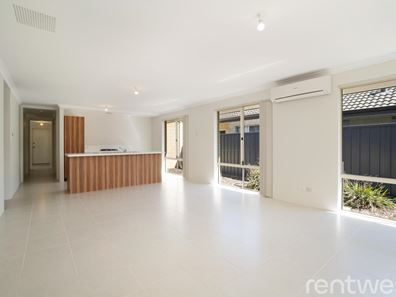 33 Roscoe Turn, Rockingham WA 6168