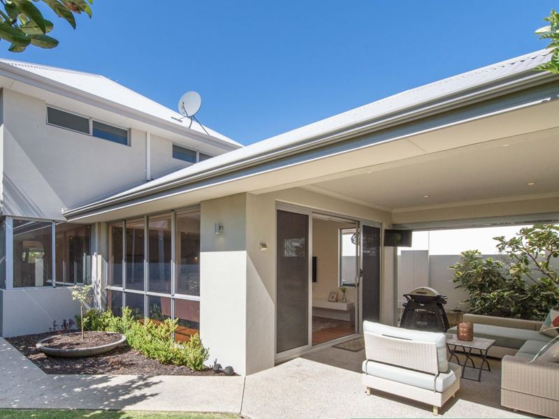 120B View Terrace, Bicton