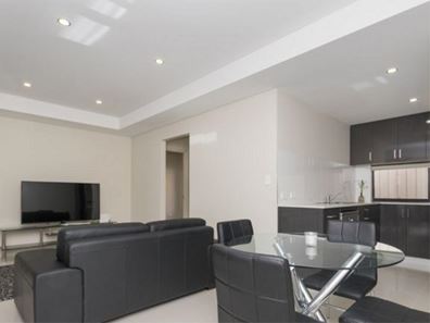 3/68 Nollamara Ave,, Nollamara WA 6061
