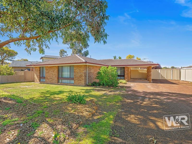 32 Range Court Crescent, Bayonet Head