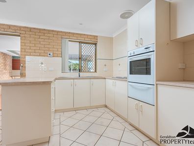23 Broadbank Lane, Beachlands WA 6530