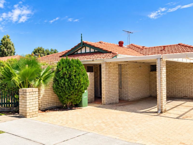 1/129 Roberts Street, Como WA 6152