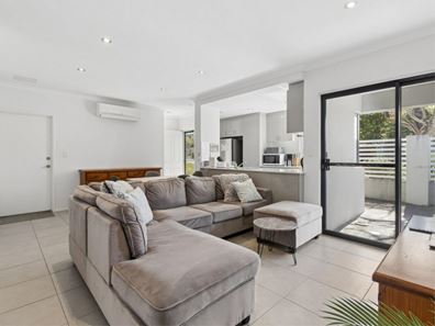 4a Oakney Avenue, Nollamara WA 6061