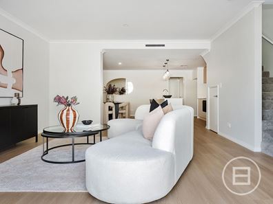 8/1 Boodalang Crescent, Rockingham WA 6168