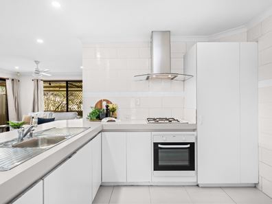 53 Kirin Way, Maddington WA 6109