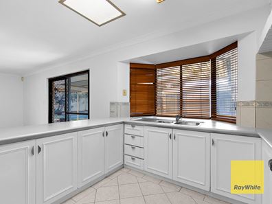 7 Irwin Close, Gosnells WA 6110