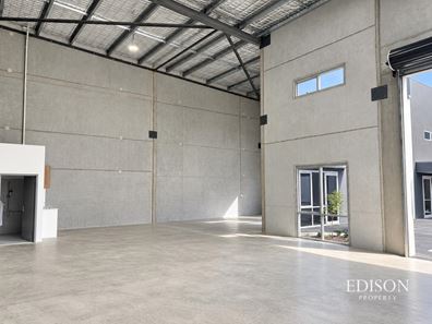 Unit 3 & 6/7B Radius Loop, Bayswater WA 6053