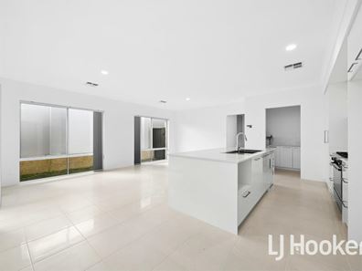 17 Jonzac view, Alkimos WA 6038