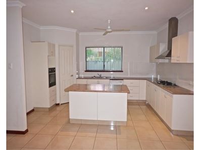 26 Walkington Crescent, Millars Well WA 6714