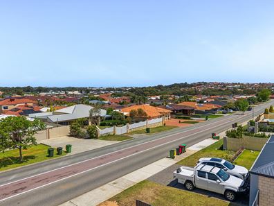 30 Barrington Street, Spearwood WA 6163