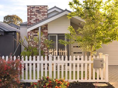 8 Cabramatta Street, Bayswater WA 6053