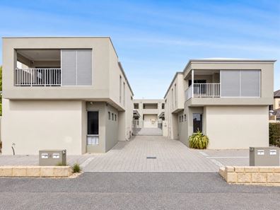 14A Bauxite Lane, Joondanna WA 6060