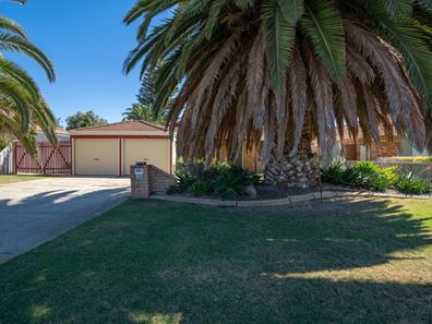 13 Parkland Drive, Warnbro WA 6169