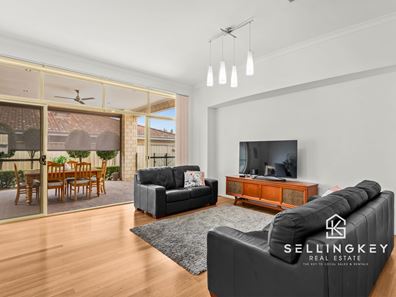10 Gotch Crescent, Canning Vale WA 6155