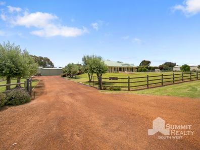 35 Ranson Drive, Roelands WA 6226