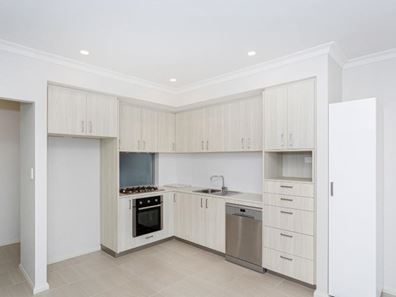 3/14 Dongara Street, Innaloo WA 6018