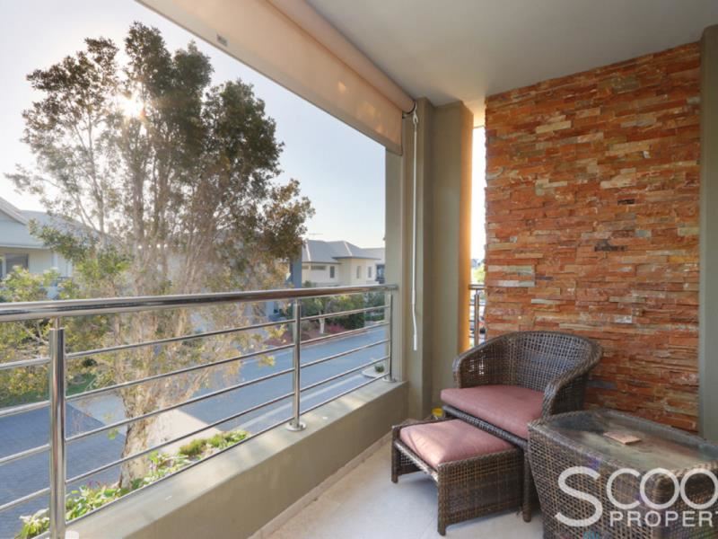 7 Barrow Crescent, North Coogee