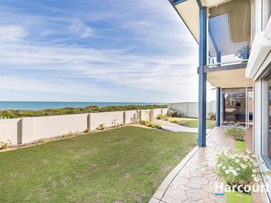 18 Ronsard Drive, San Remo WA 6210