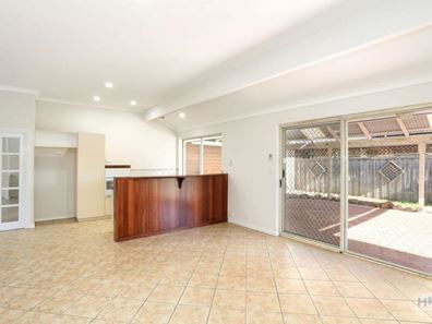 11 Kyeema Way, Ellenbrook WA 6069