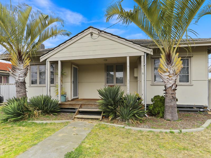 13 Dyinda Street, Carey Park