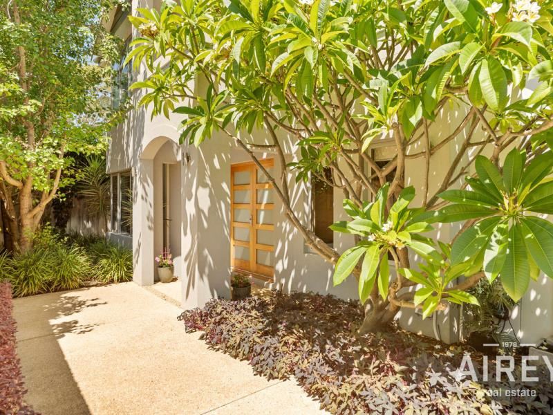 89a Bay View Terrace, Claremont WA 6010