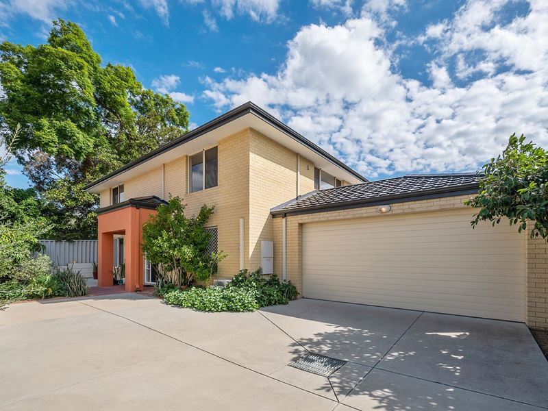 2/13 Links Road, Ardross WA 6153