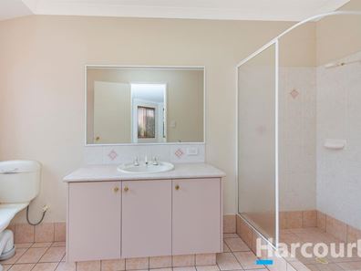 24 Aldenham Heights, Halls Head WA 6210
