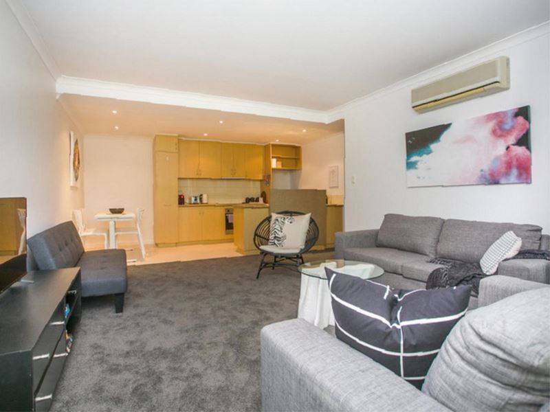 52/20 Royal Street, East Perth