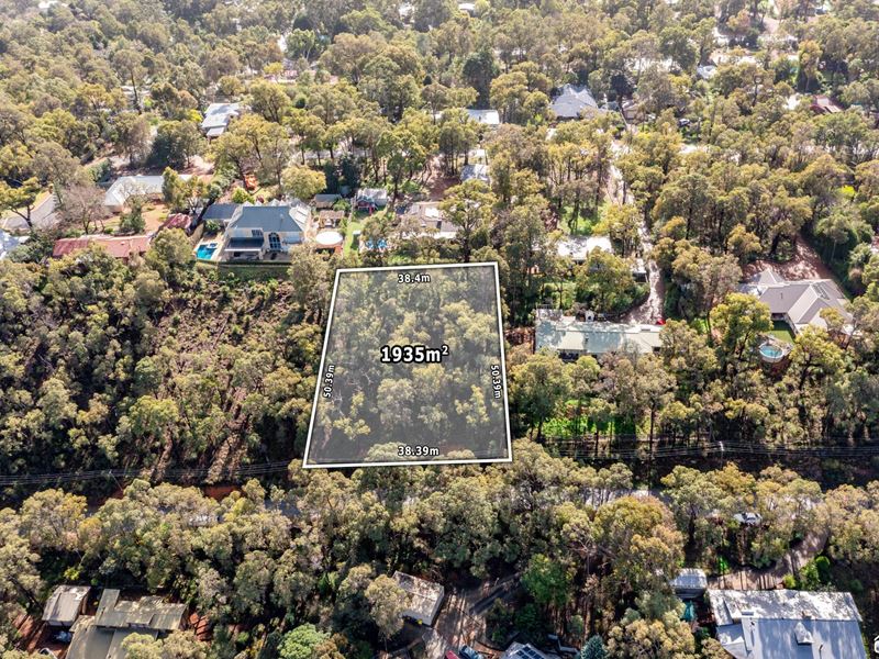 13 Contour Road, Roleystone